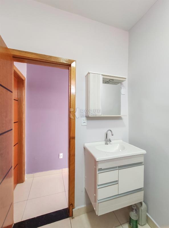 Casa Residencial à venda no bairro Jardim Santo André: WC edícula