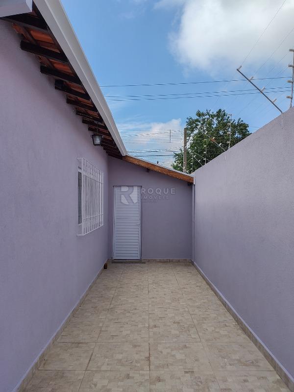Casa Residencial à venda no bairro Jardim Santo André: Área externa 
