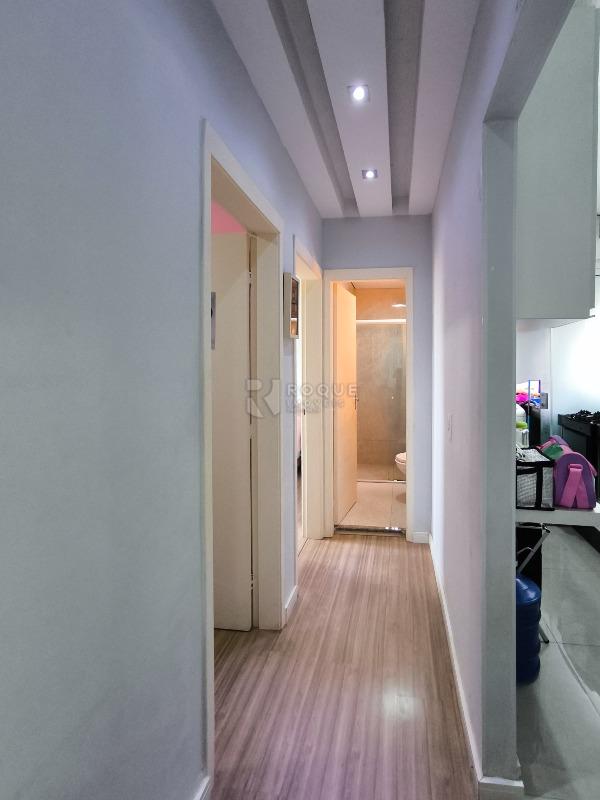 Apartamento à venda no bairro Jardim Parque Novo Mundo: CORREDOR INTERNO