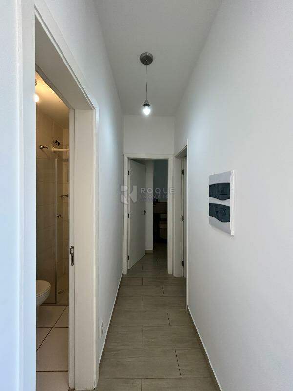 Apartamento para aluguel no bairro Chácaras Antonieta: Hall 