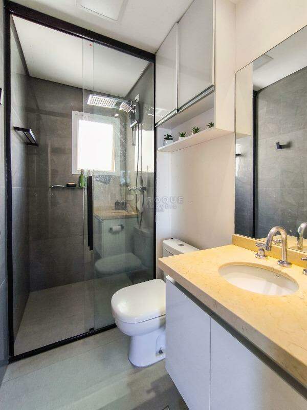 Apartamento à venda no bairro Desmembramento Oscar Antonio Breda: BANHEIRO SOCIAL