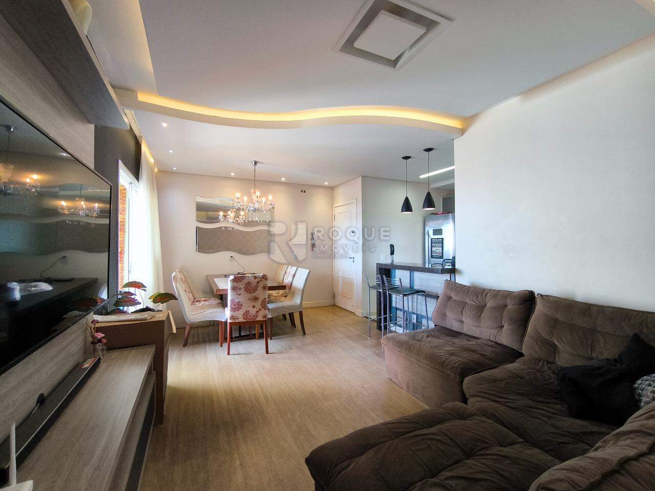 Apartamento à venda no bairro Desmembramento Oscar Antonio Breda: SALA DE ESTAR