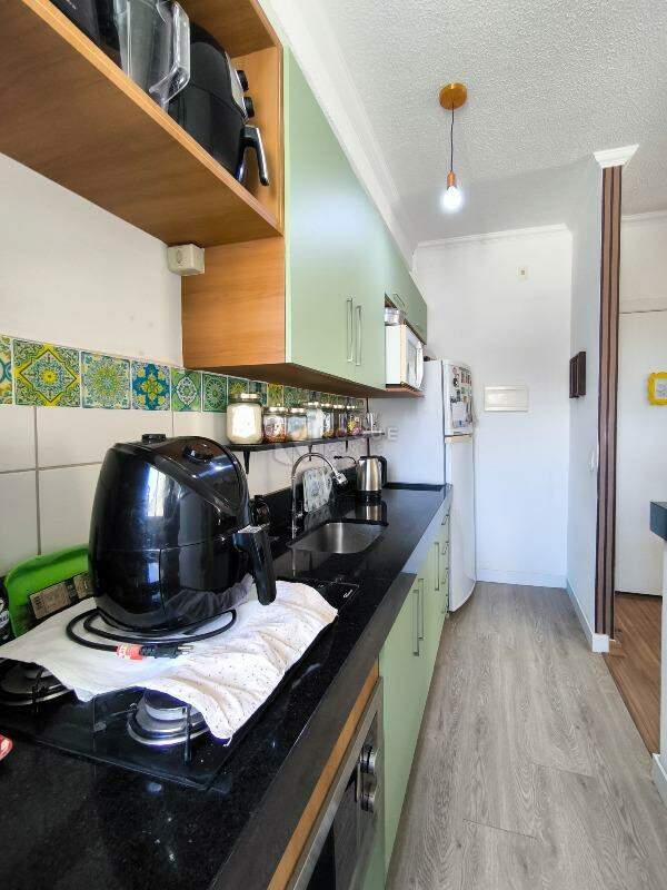 Apartamento à venda no bairro Jardim Parque Novo Mundo: COZINHA