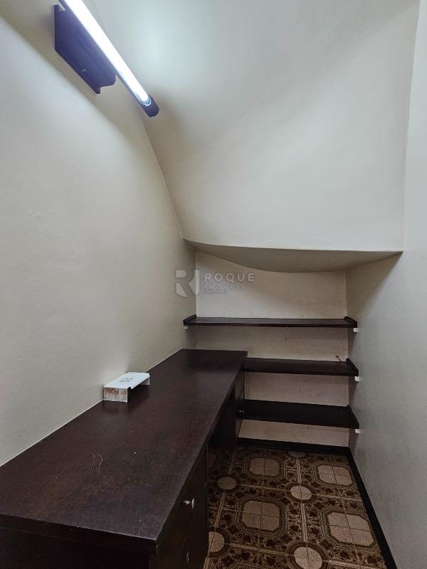 Casa Residencial à venda no bairro Jardim Piratininga: Despensa