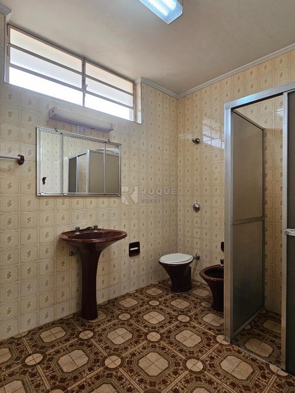 Casa Residencial à venda no bairro Jardim Piratininga: WC Social