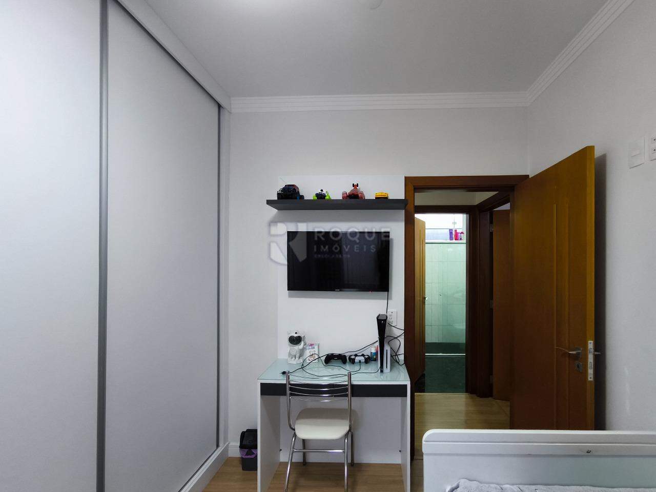 Casa em condomínio à venda no bairro JARDIM PORTO REAL I: DORMITÓRIO 2