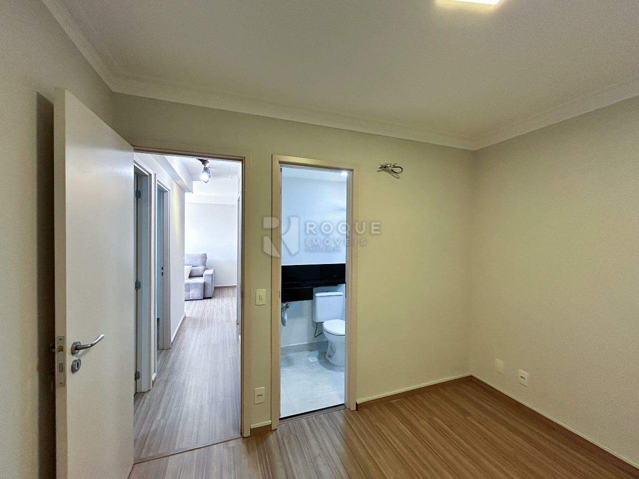 Apartamento para aluguel no bairro Jardim Parque Novo Mundo: Dormitório 3 suíte 