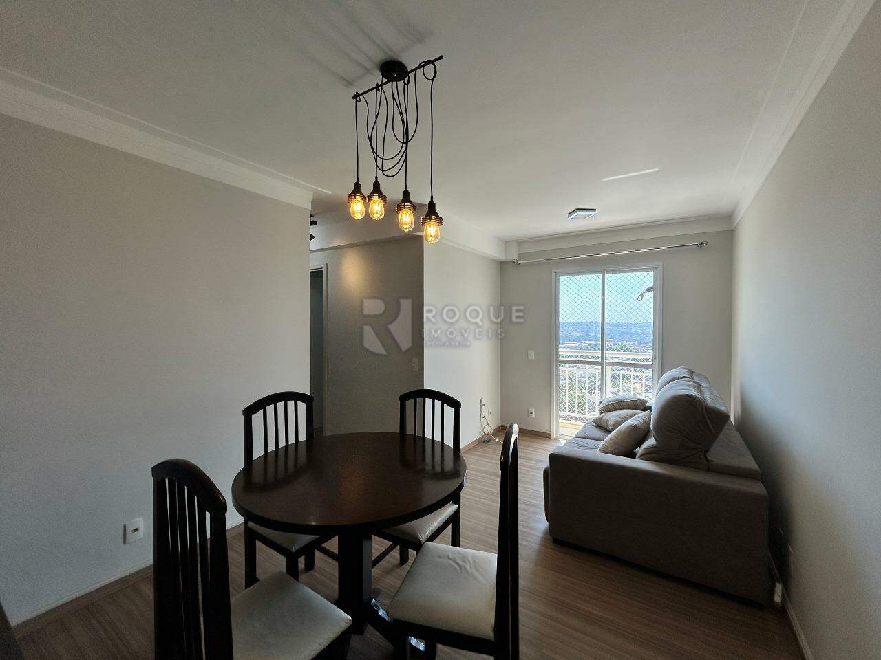 Apartamento para aluguel no bairro Jardim Parque Novo Mundo: Sala 