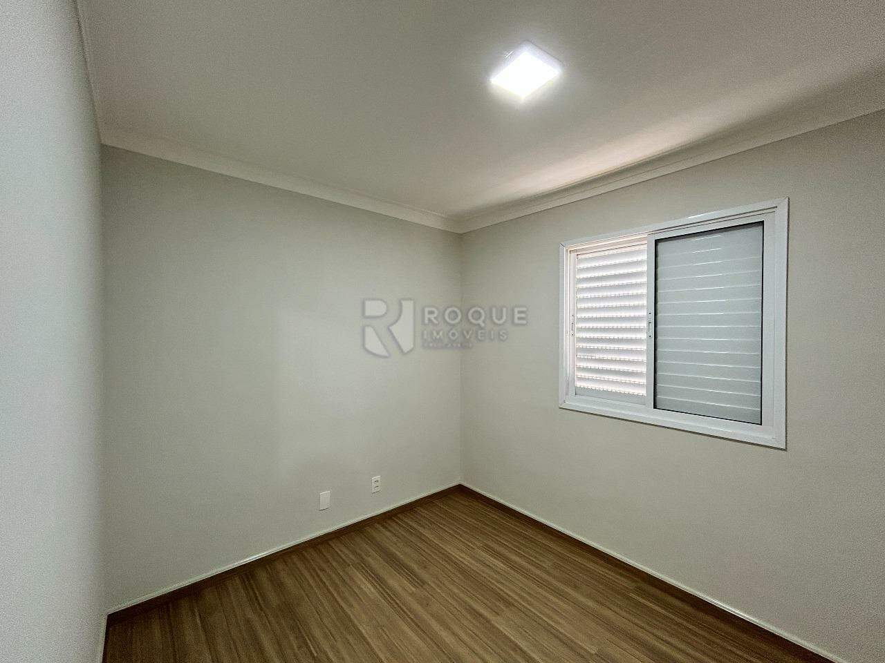 Apartamento para aluguel no bairro Jardim Parque Novo Mundo: Dormitório 2