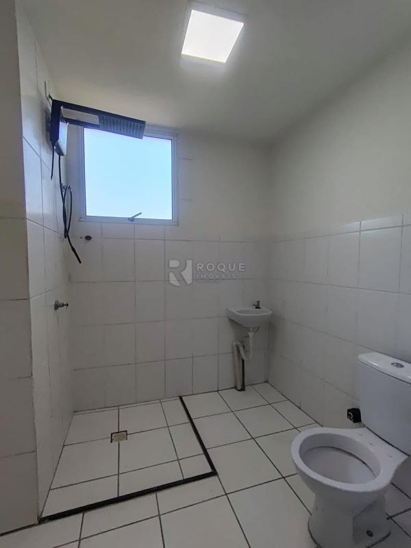 Apartamento para aluguel no bairro Jardim Colina Verde: WC