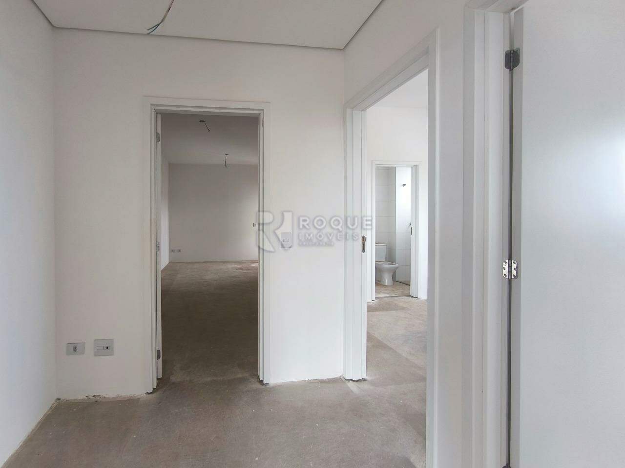 Apartamento à venda no bairro Graminha: ÁREA DE CIRCULAÇÃO