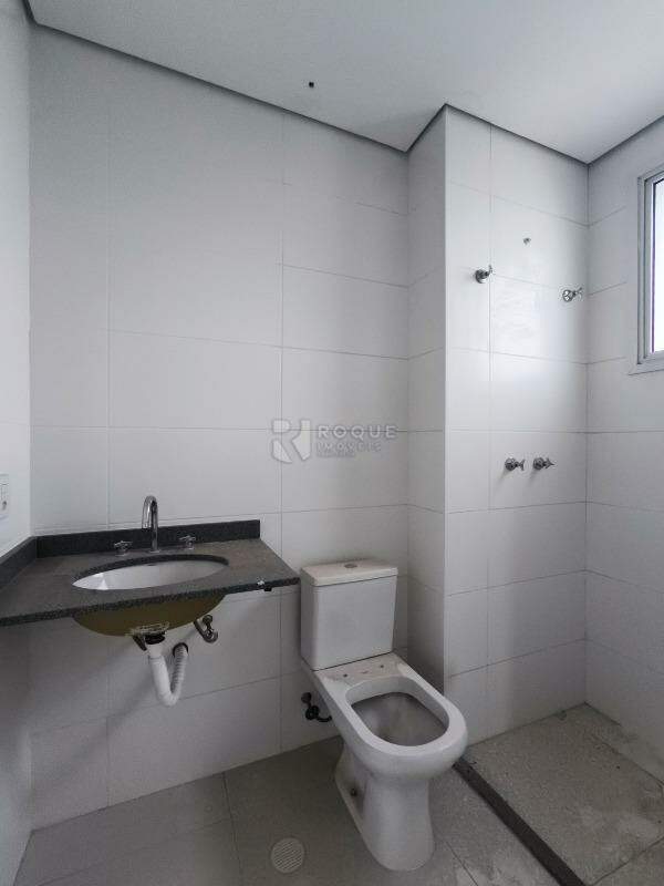 Apartamento à venda no bairro Graminha: WC SUÍTE 3