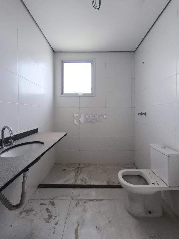 Apartamento à venda no bairro Graminha: SUÍTE 1
