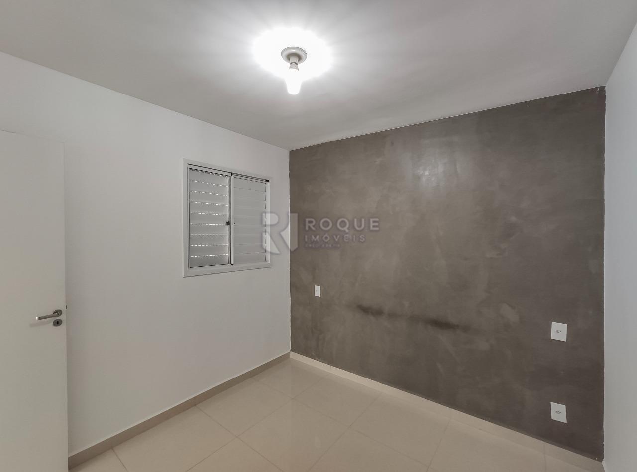 Apartamento à venda no bairro Chácaras Antonieta: Dormitório 1