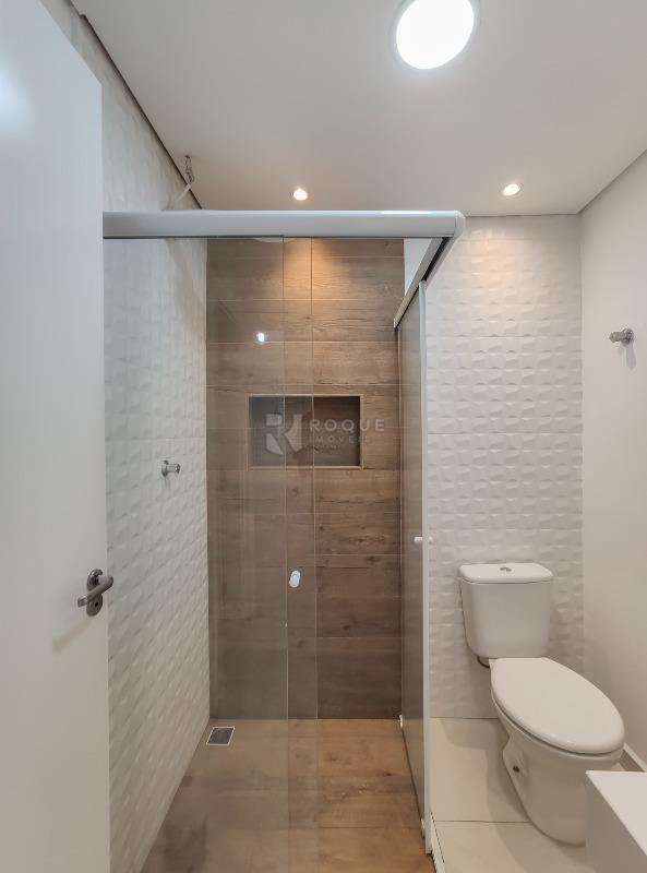 Apartamento à venda no bairro Chácaras Antonieta: WC social 