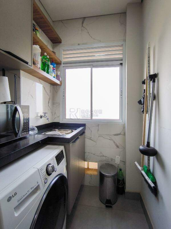 Apartamento à venda no bairro Jardim do Lago: LAVANDERIA