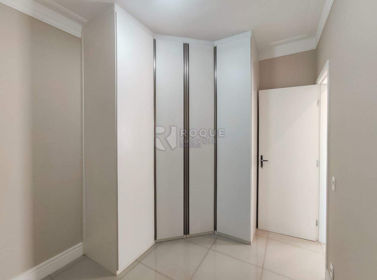 Apartamento à venda no bairro Vila Queiroz: Dormitório 2