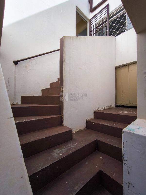 Casa Residencial à venda no bairro Vila Teixeira Marques: ACESSO ÁREA DE LAZER