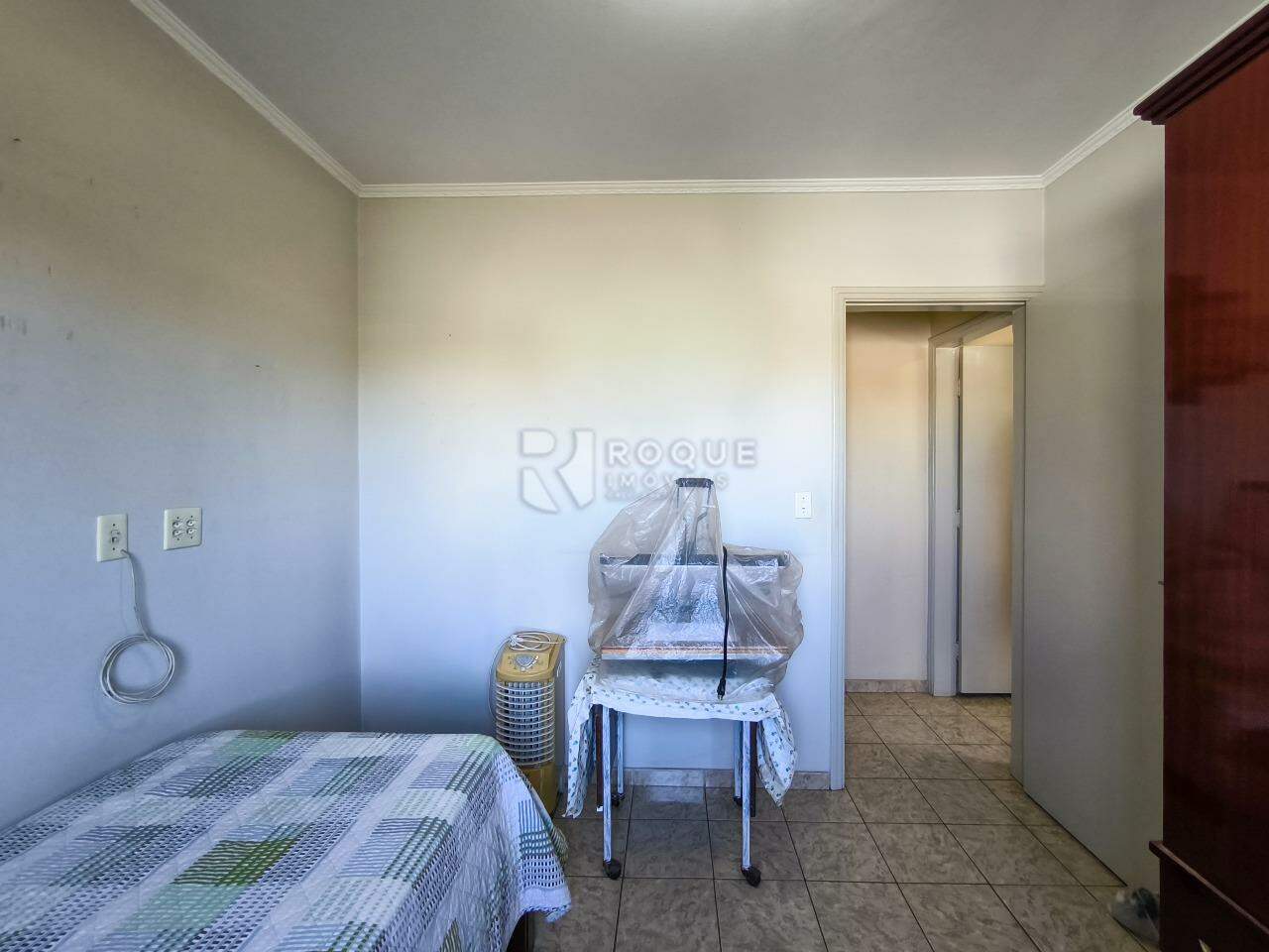 Casa Residencial à venda no bairro Vila Teixeira Marques: DORMITÓRIO 2