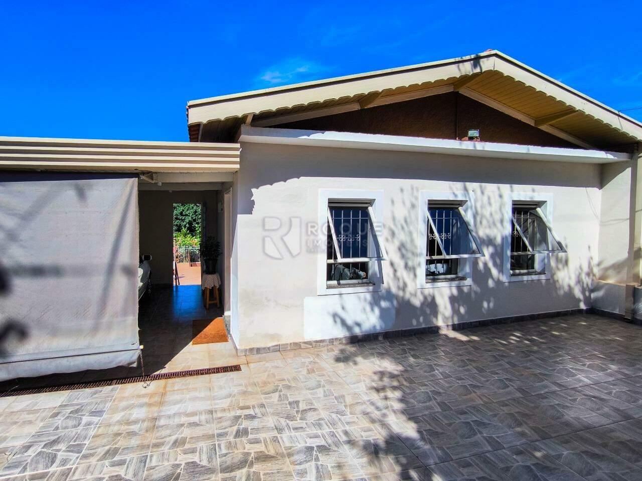 Casa Residencial à venda no bairro Vila Teixeira Marques: FRENTE