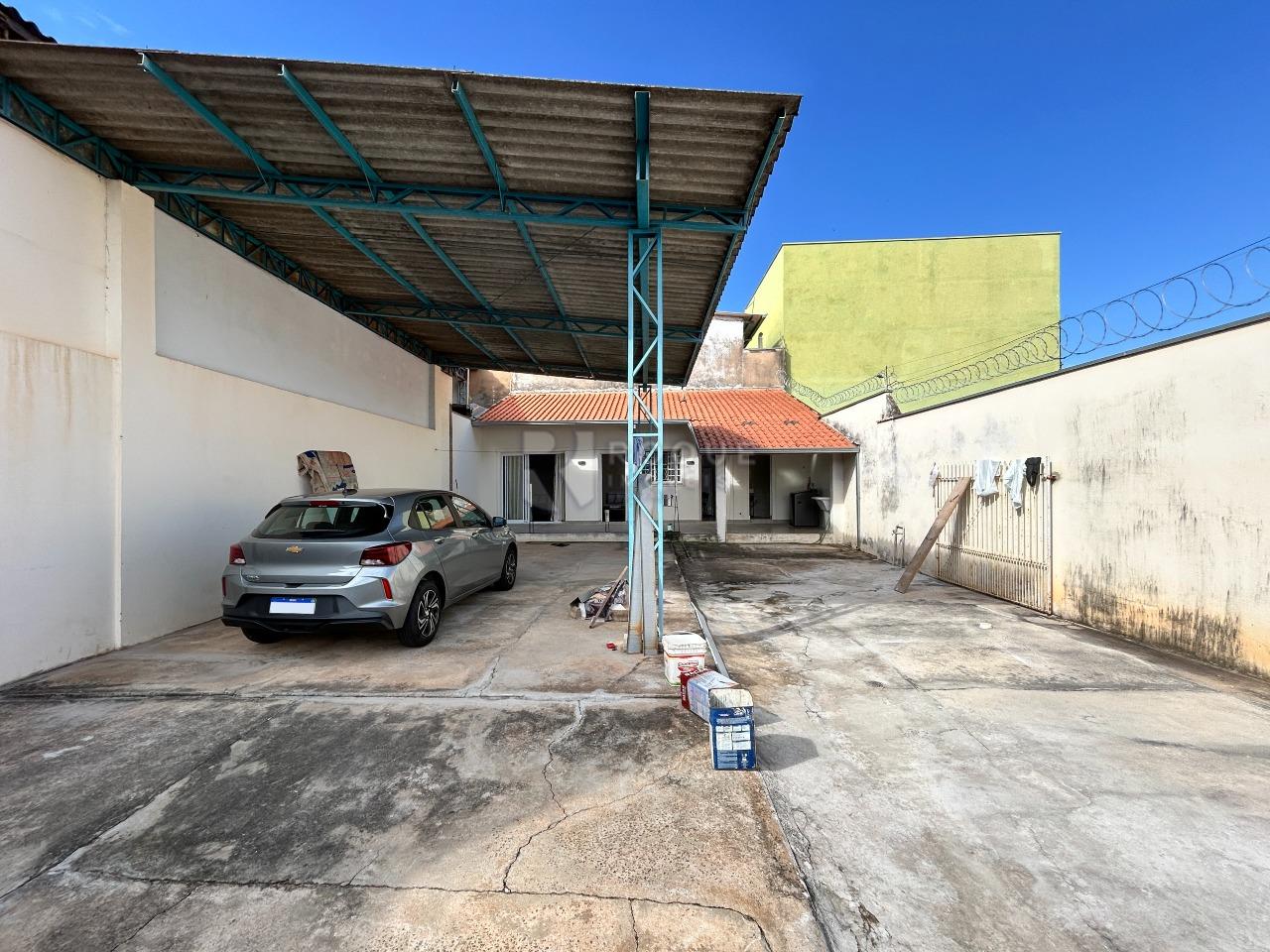 Casa Residencial para aluguel no bairro Jardim Anhanguera: Área externa