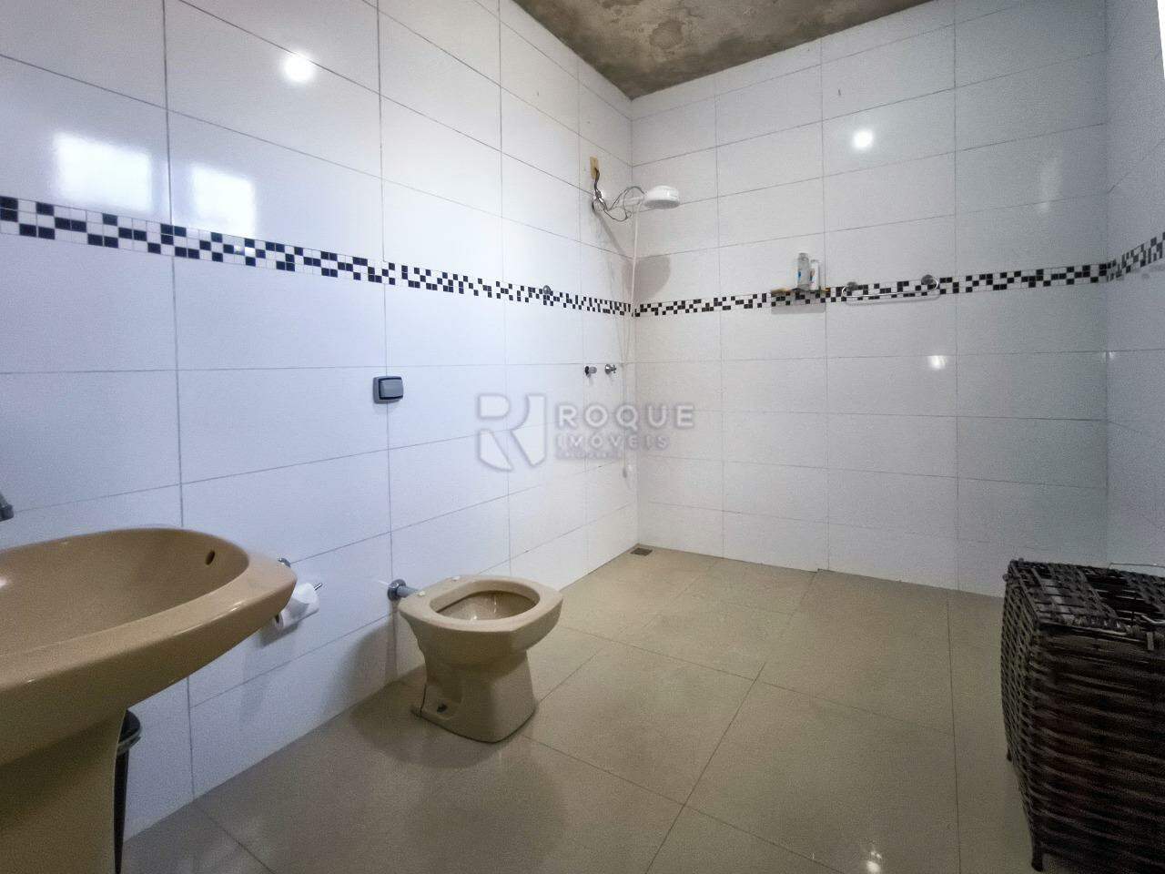 Casa Residencial à venda no bairro Geada: WC SUÍTE