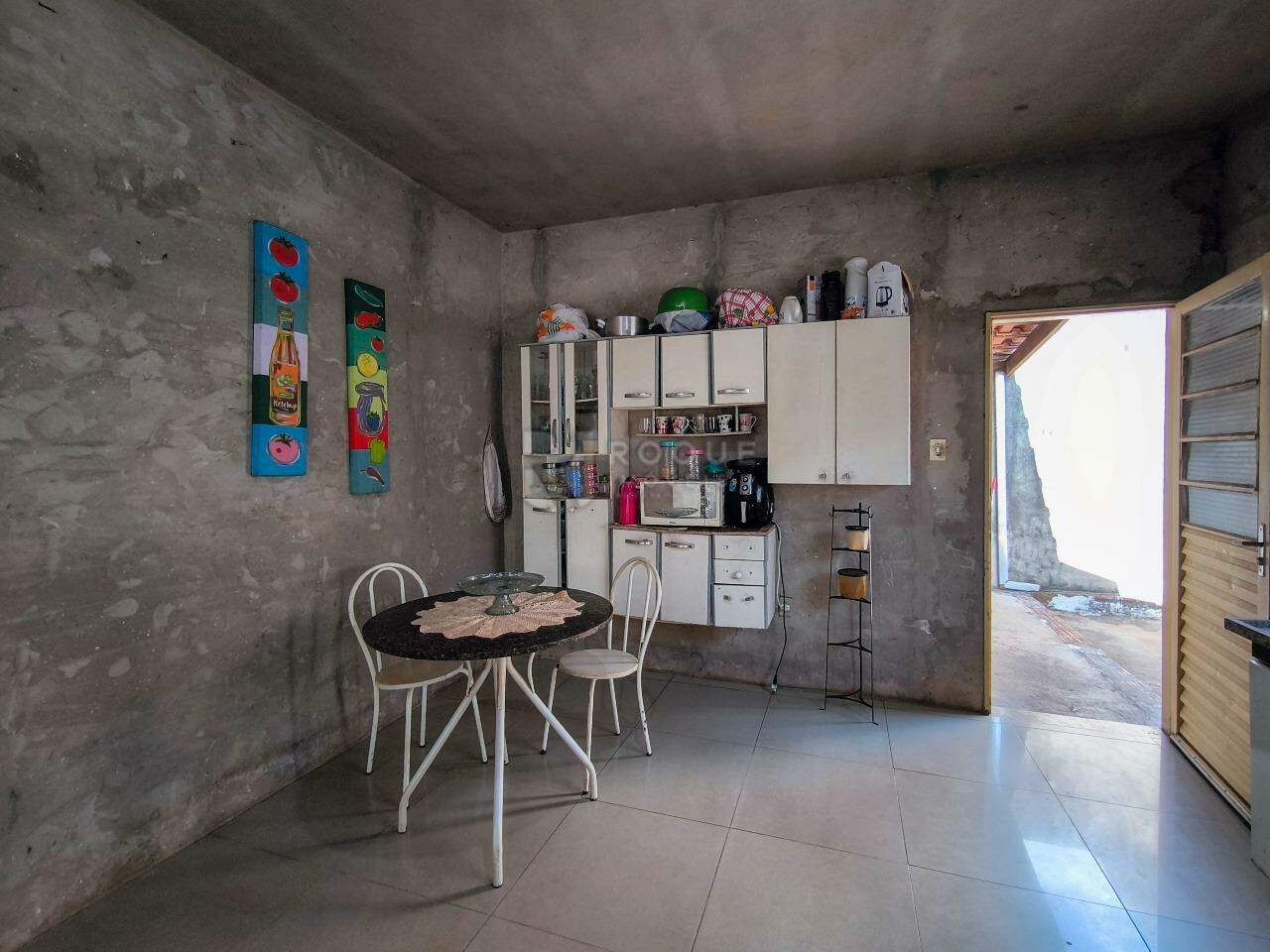 Casa Residencial à venda no bairro Geada: COZINHA