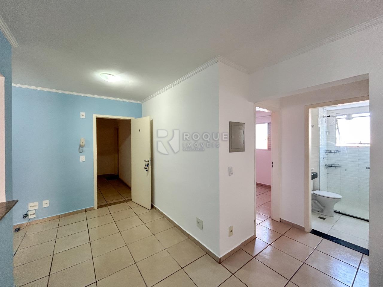 Apartamento à venda no bairro Chácaras Antonieta: Sala 