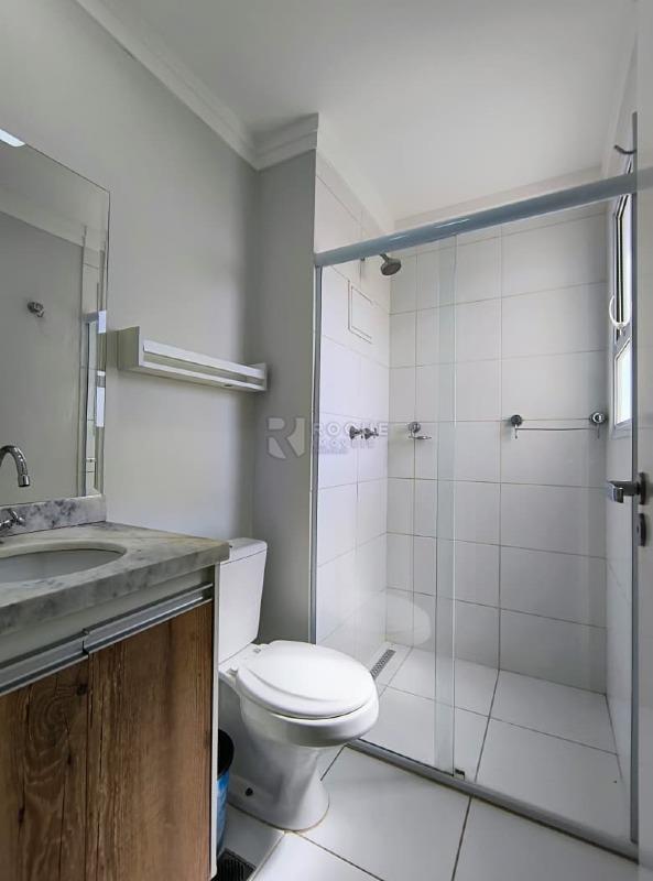Apartamento para aluguel no bairro Jardim Senador Vergueiro: Wc Suíte