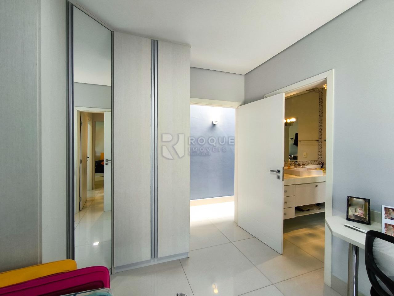 Casa em condomínio à venda no bairro Residencial Margarida de Holstein: DEMI SUÍTE 2