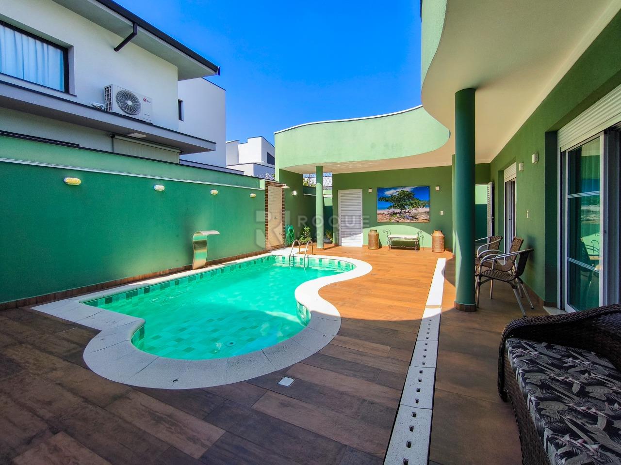 Casa em condomínio à venda no bairro Residencial Margarida de Holstein: PISCINA