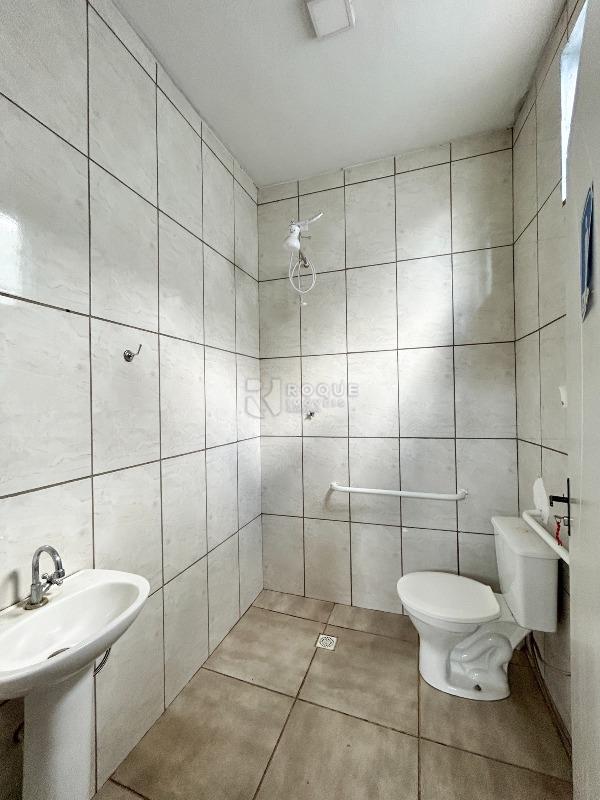 Barracão/Galpão à venda no bairro Residencial Palmeira Real: WC social 1