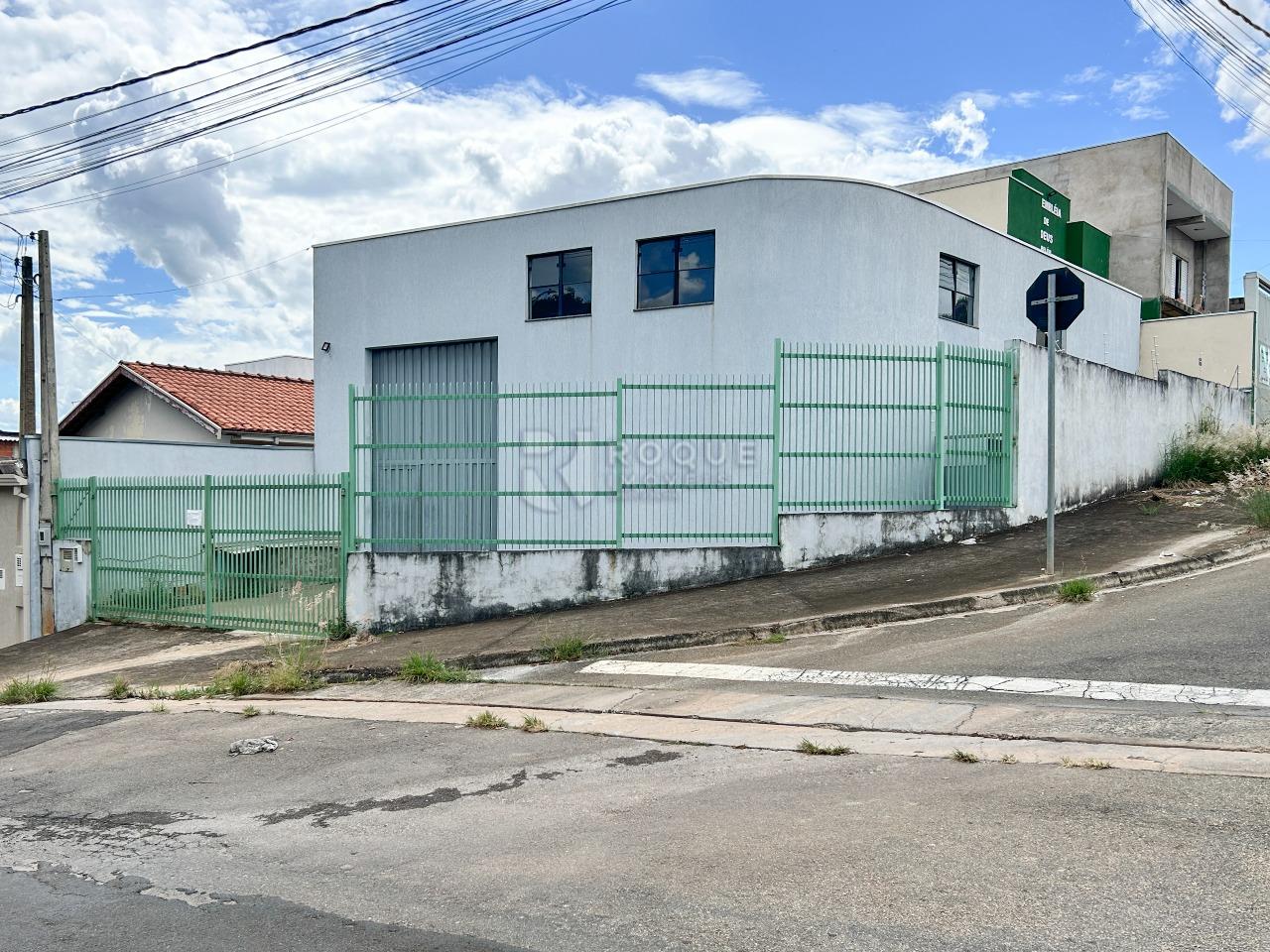 Barracão/Galpão à venda no bairro Residencial Palmeira Real: Fachada 