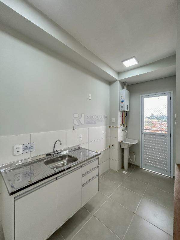 Apartamento para aluguel no bairro Jardim Esteves: Cozinha 