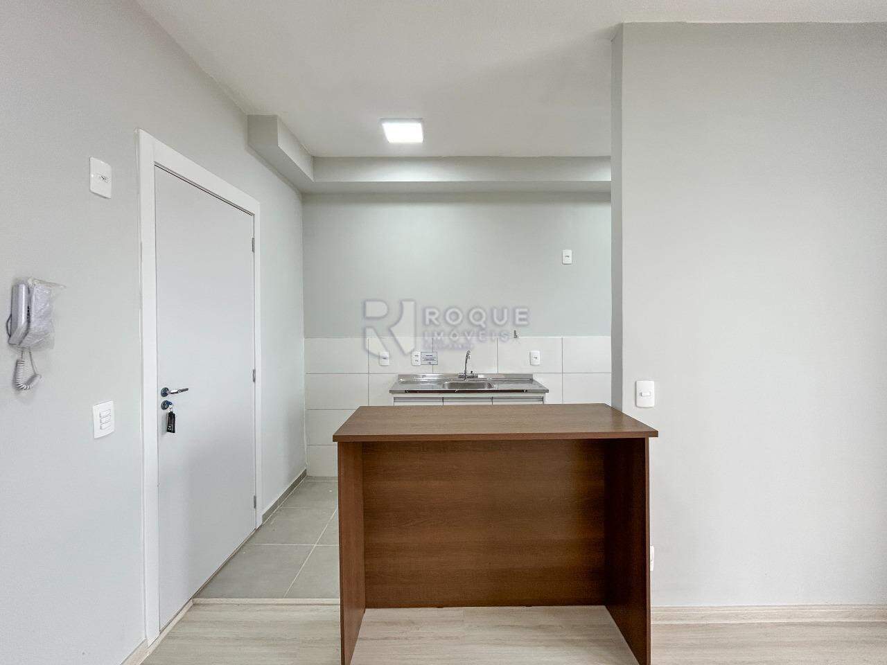Apartamento para aluguel no bairro Jardim Esteves: Sala / Cozinha 
