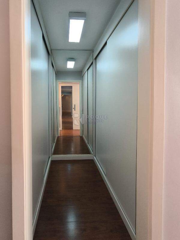 Apartamento para aluguel no bairro Centro: CORREDOR INTERNO