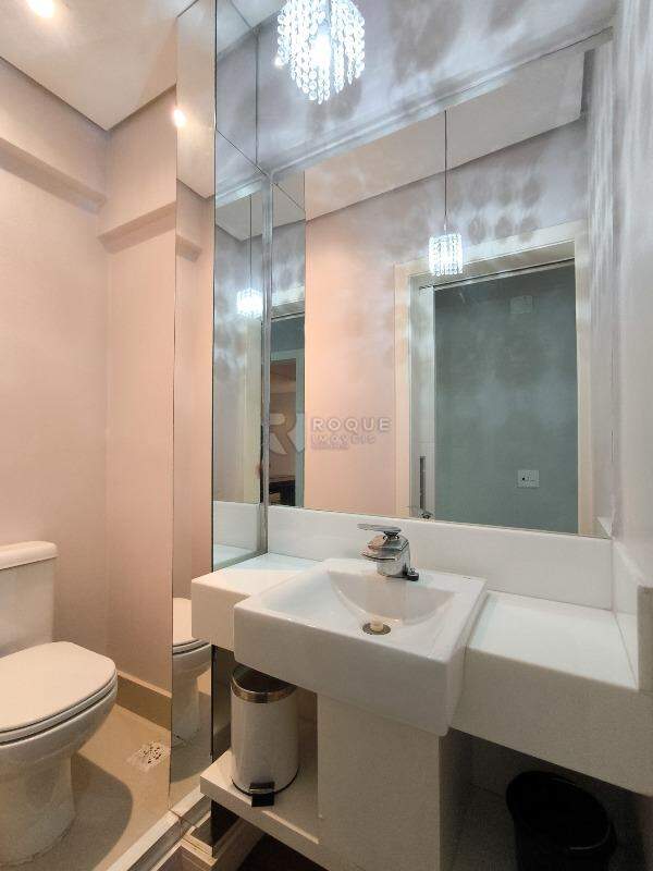 Apartamento para aluguel no bairro Centro: LAVABO