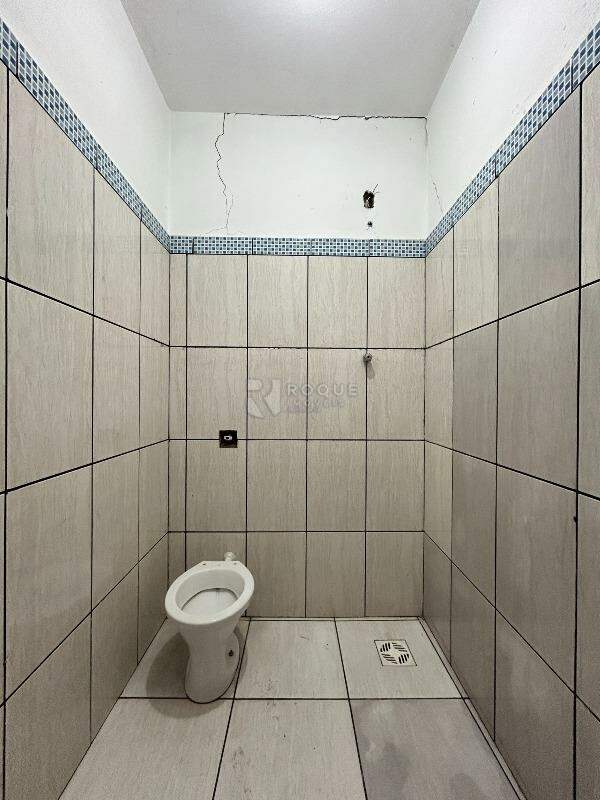 Barracão/Galpão para aluguel no bairro Jardim Nossa Senhora de Fátima: WC social 2