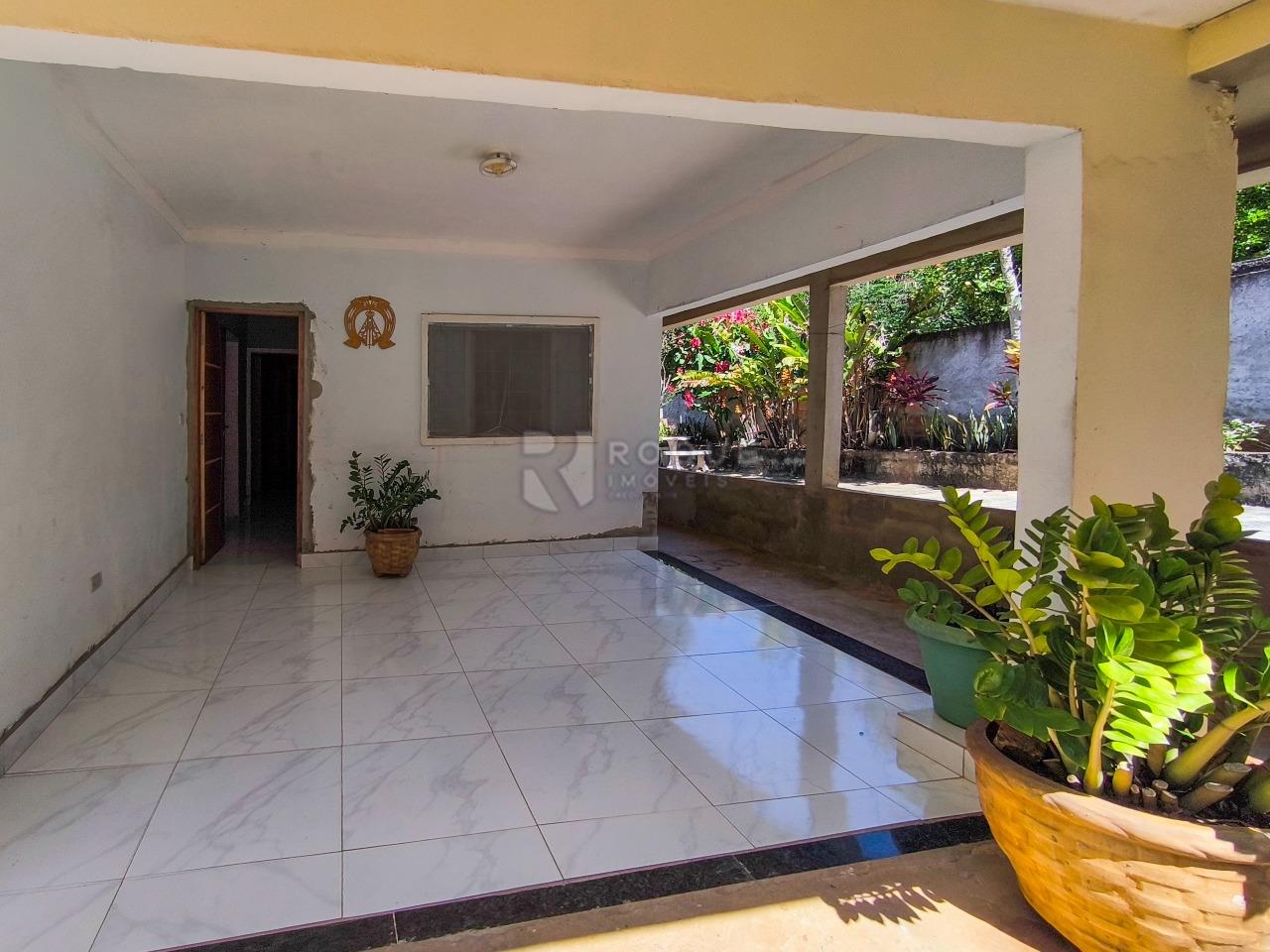 Chácara à venda no bairro Lagoa Nova: VARANDA