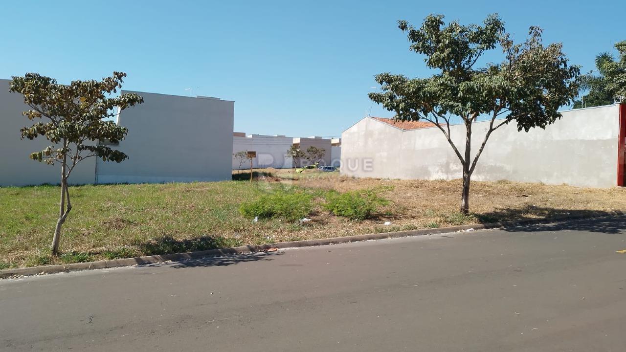 Terreno à venda no bairro Jardim Cidade Universitária I: 