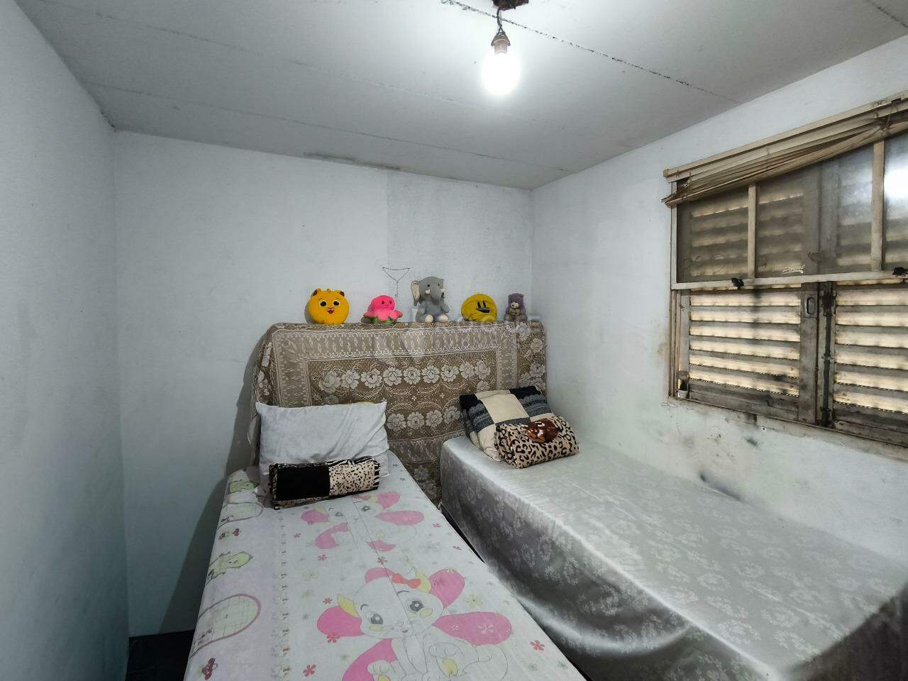 Apartamento à venda no bairro Jardim Olga Veroni: DORMITÓRIO 2