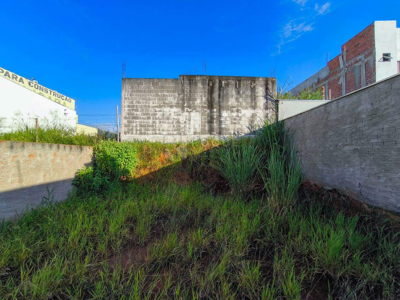 Terreno à venda no bairro Jardim Marajoara: 