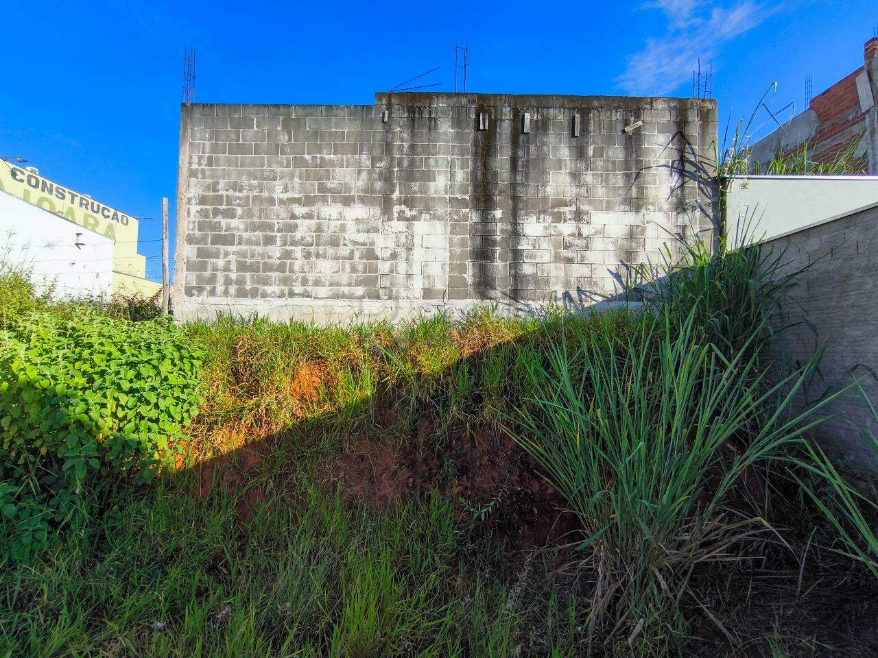Terreno à venda no bairro Jardim Marajoara: 