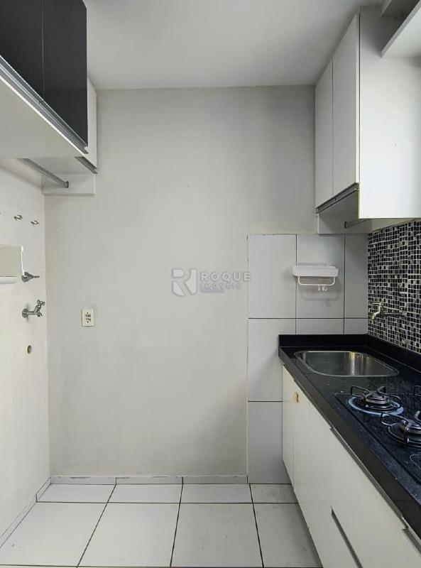 Apartamento para aluguel no bairro Jardim Colina Verde: Lavanderia