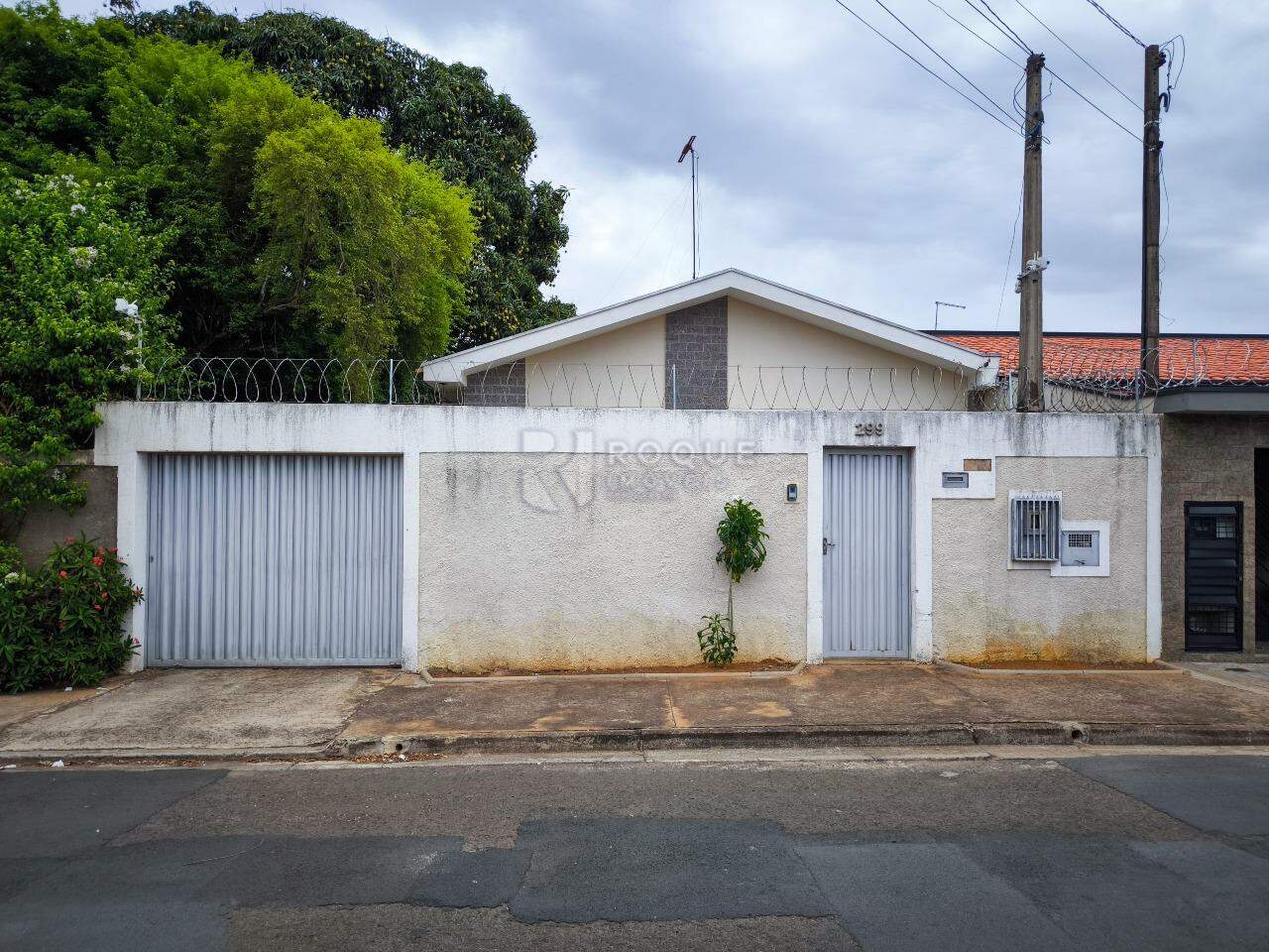 Casa Residencial para aluguel no bairro Jardim Morro Branco: FACHADA