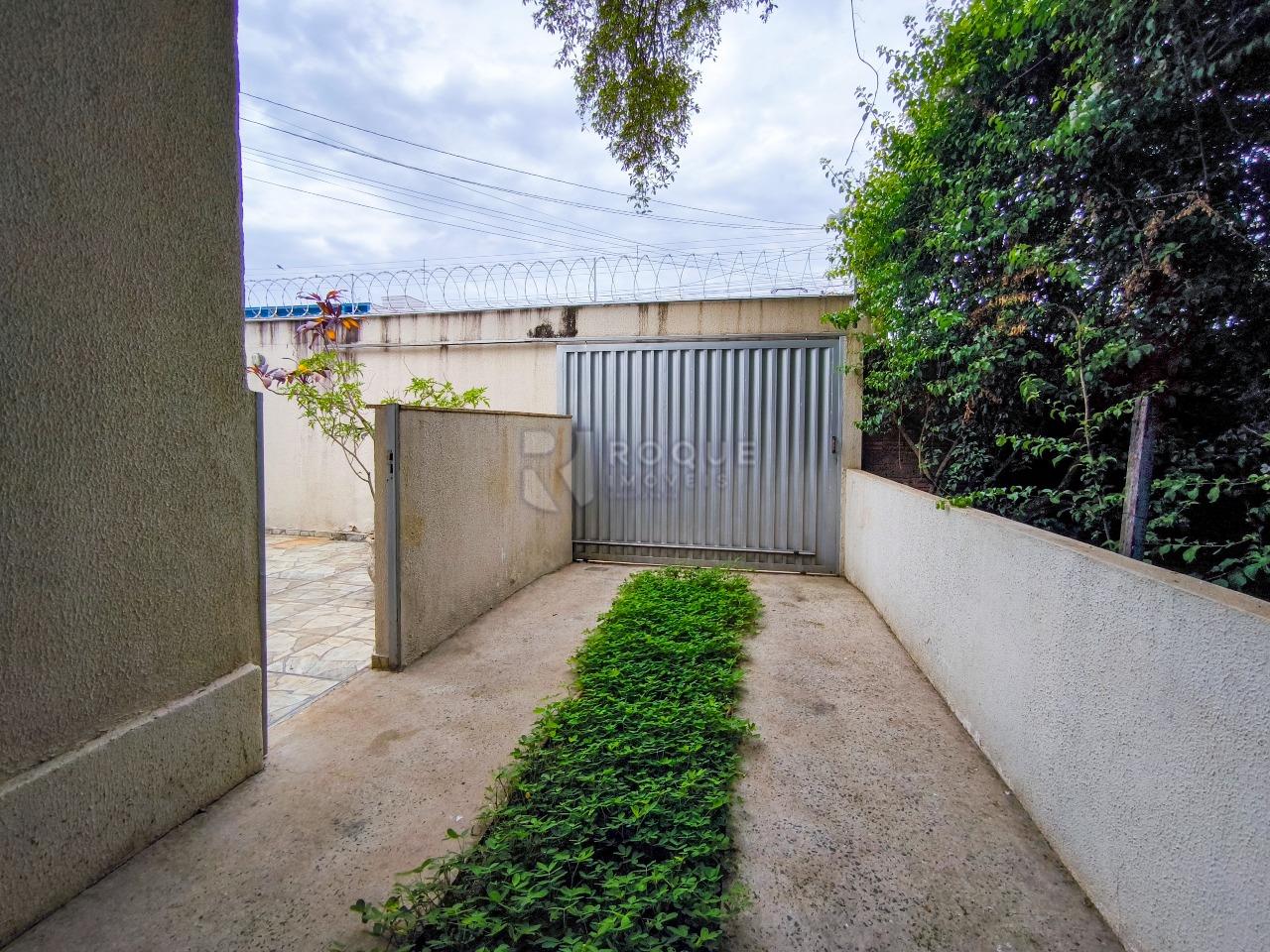 Casa Residencial para aluguel no bairro Jardim Morro Branco: PORTÃO ELETRÔNICO