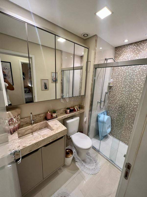 Apartamento à venda no bairro Vila Santa Rosália: WC SOCIAL 