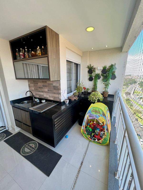 Apartamento à venda no bairro Vila Santa Rosália: TERRAÇO GOURMET