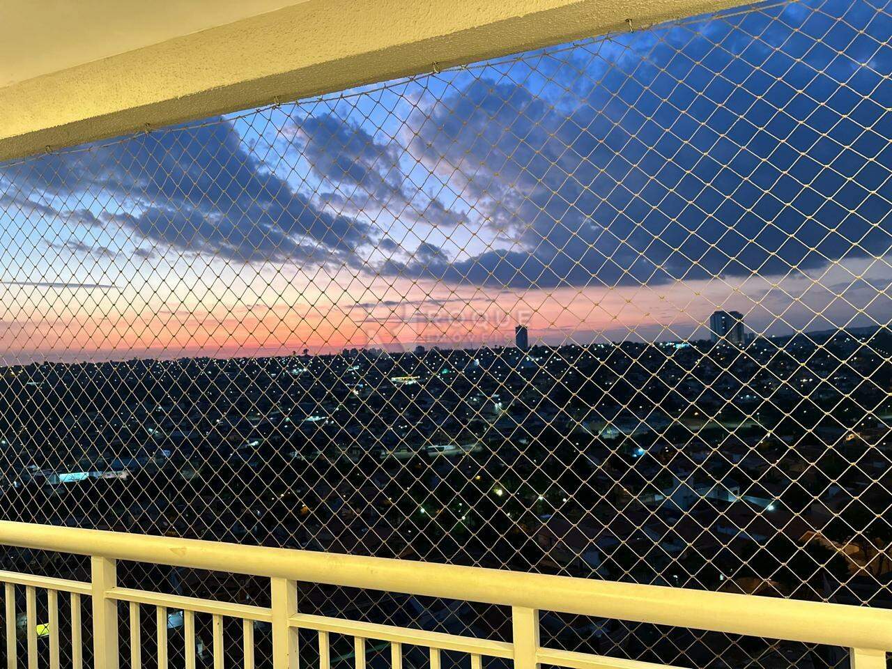 Apartamento à venda no bairro Vila Santa Rosália: VISTA 
