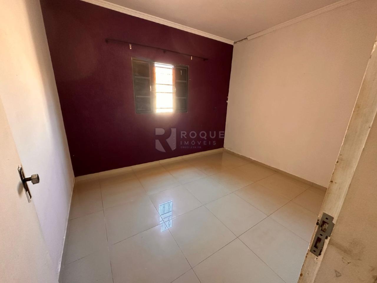 Casa Residencial à venda no bairro Geada: DORMITÓRIO 1 CASA FRENTE